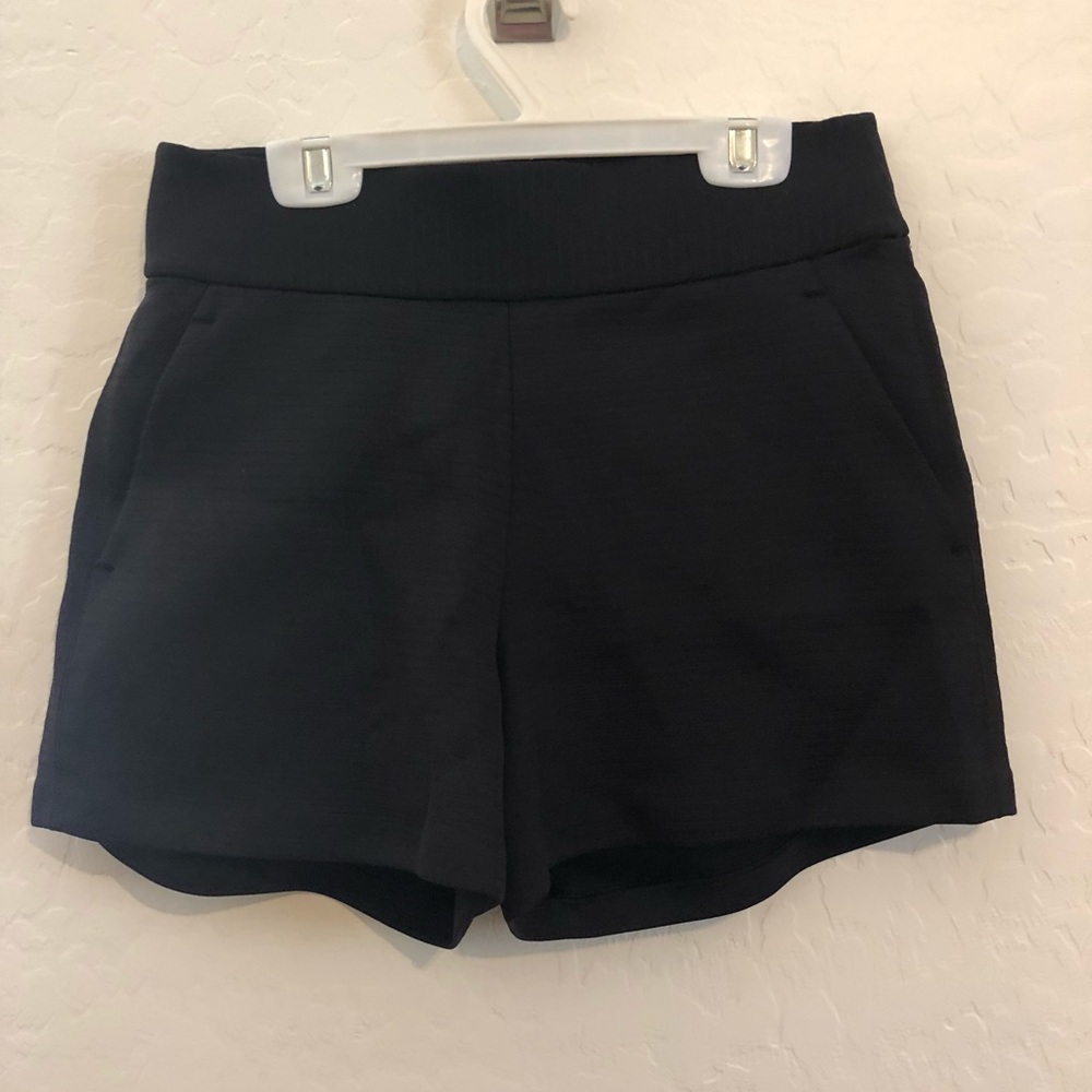 Lululemon Black Structured Shorts
